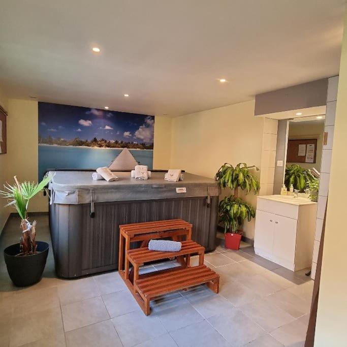 Gite Eglantine 2 à 6 personnes avec SPA DANS RESIDENCE Ventron Exterior foto