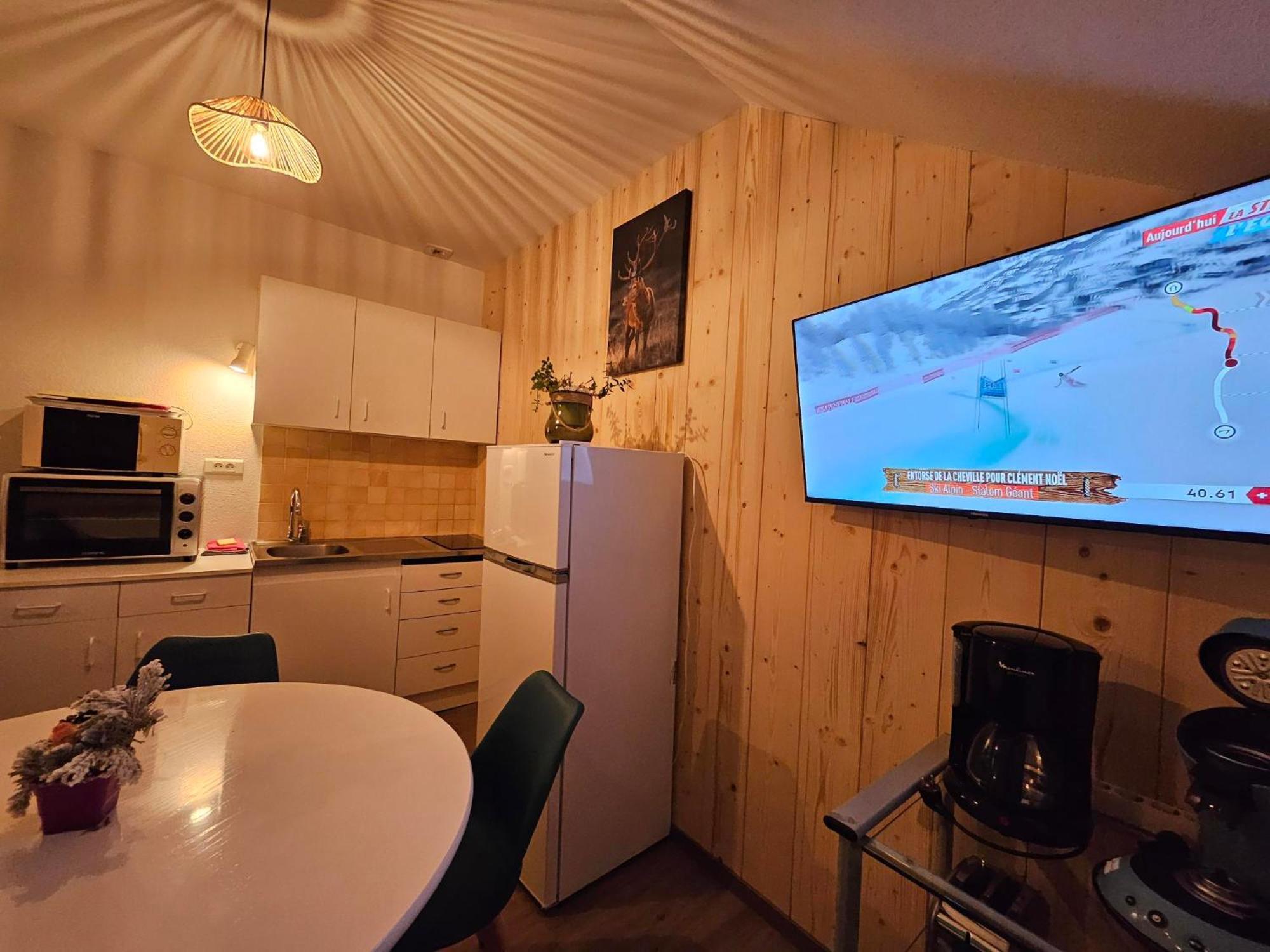 Gite Eglantine 2 à 6 personnes avec SPA DANS RESIDENCE Ventron Exterior foto