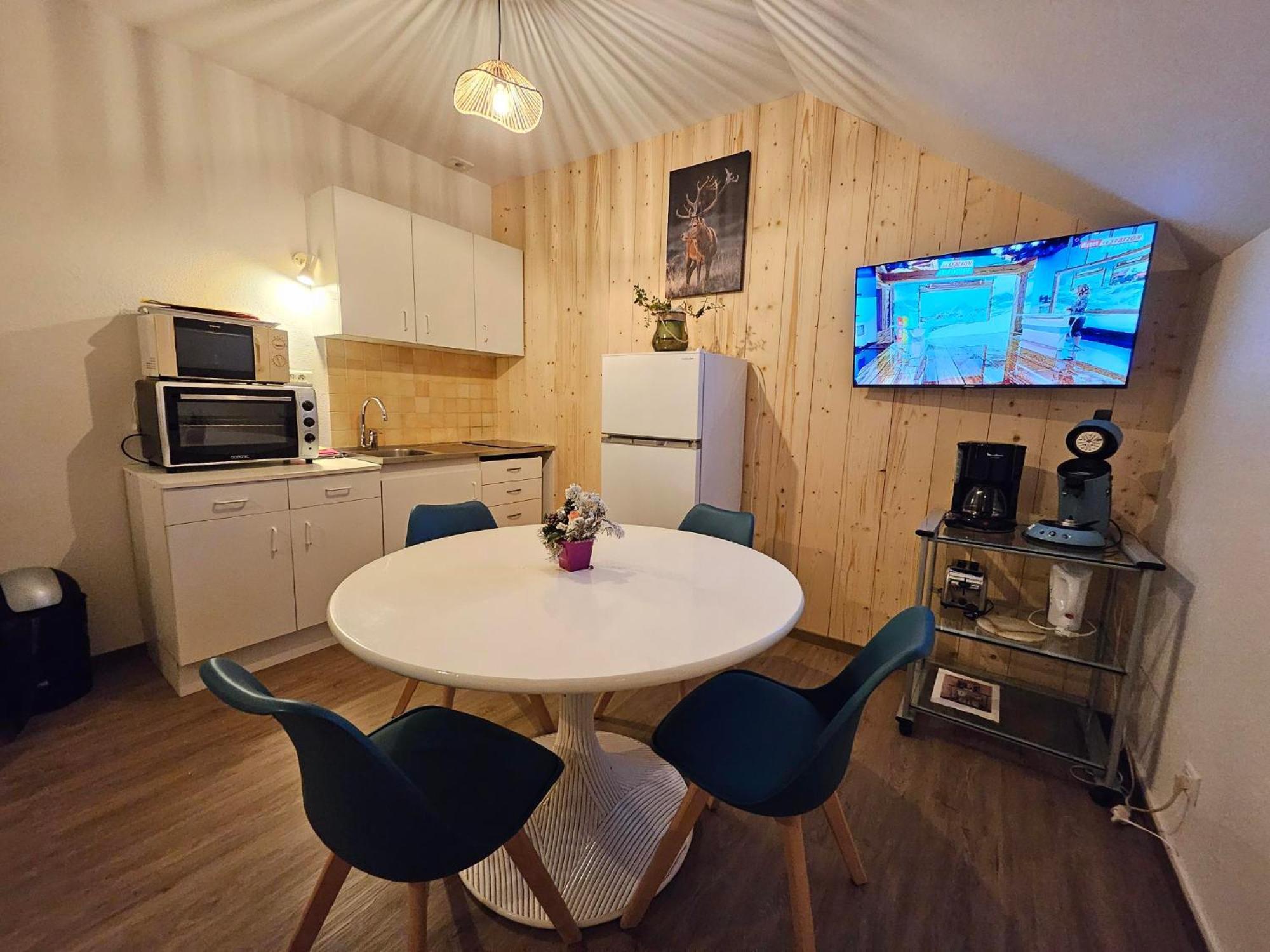 Gite Eglantine 2 à 6 personnes avec SPA DANS RESIDENCE Ventron Exterior foto