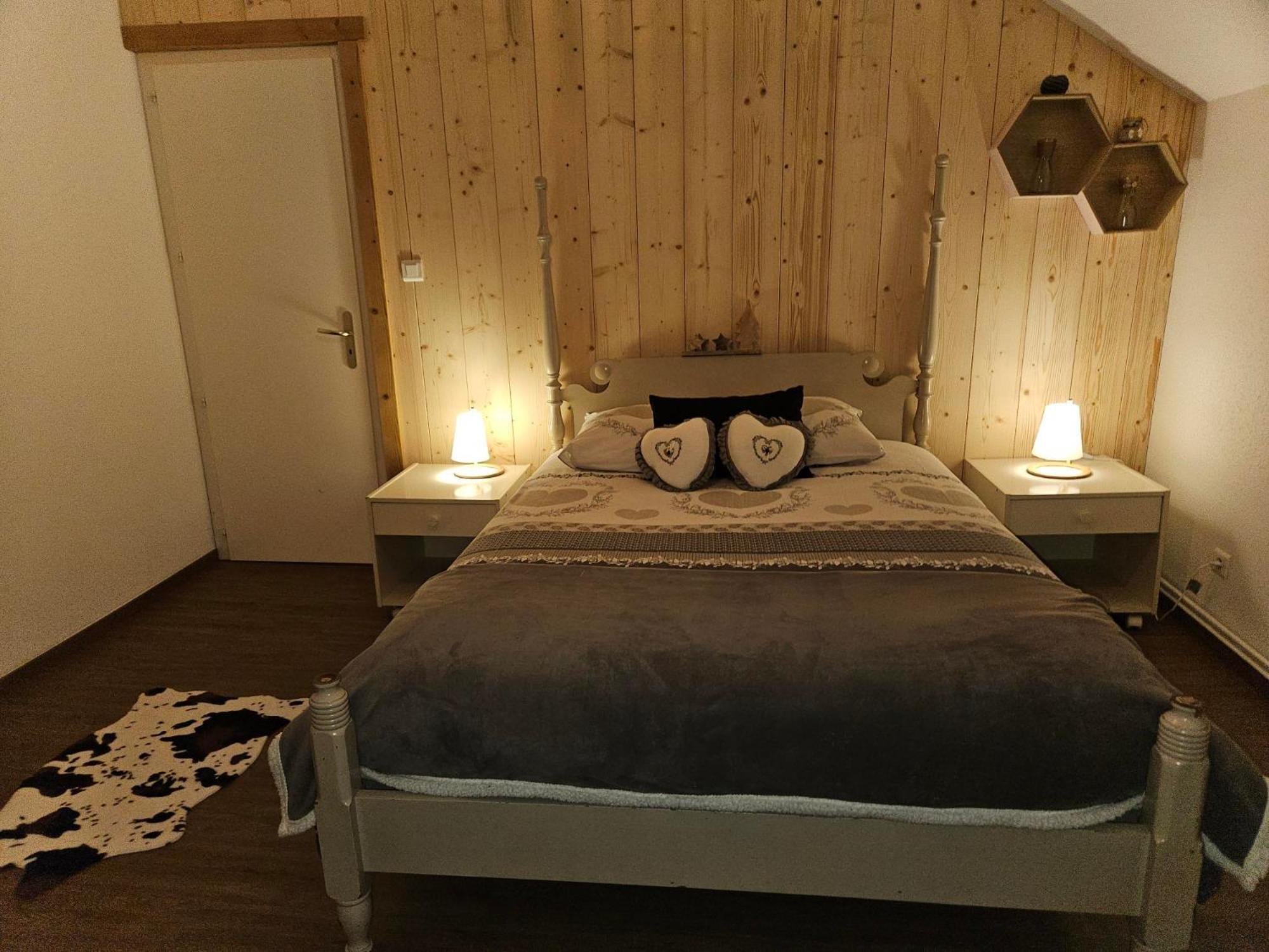 Gite Eglantine 2 à 6 personnes avec SPA DANS RESIDENCE Ventron Exterior foto